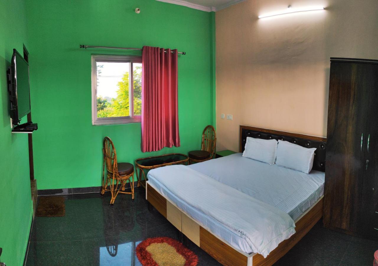 Nandini Homestay Ντεχραντούν Εξωτερικό φωτογραφία