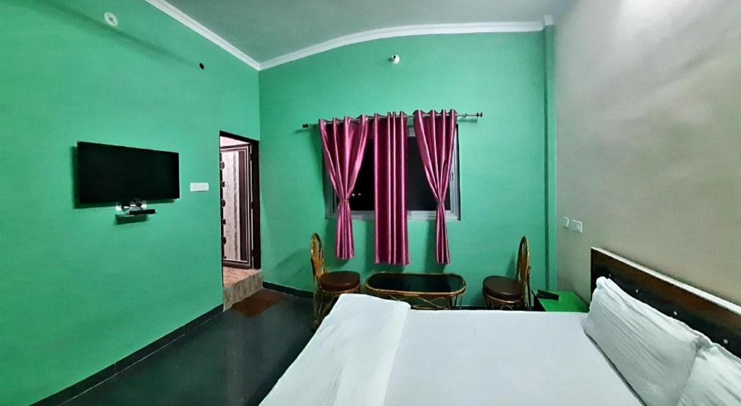 Nandini Homestay Ντεχραντούν Εξωτερικό φωτογραφία